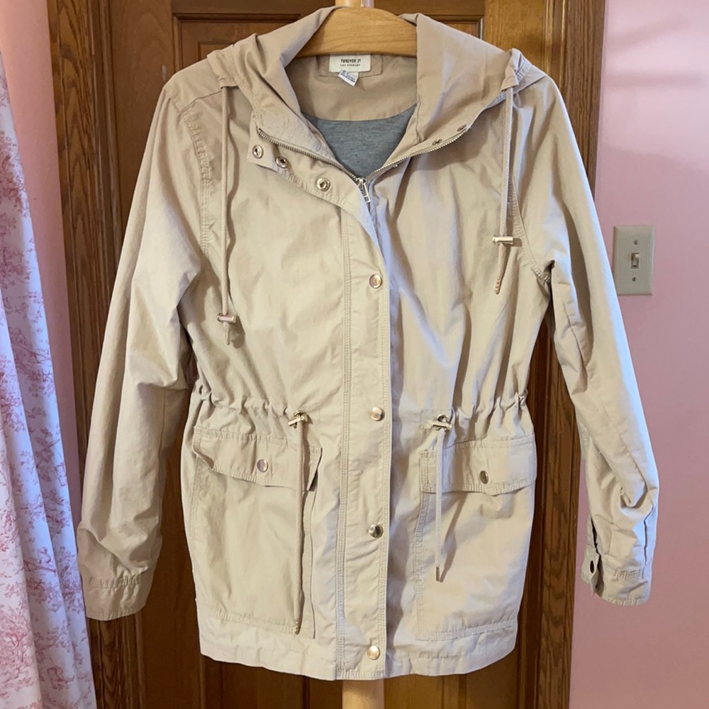 Forever 21 khaki jacket size Large